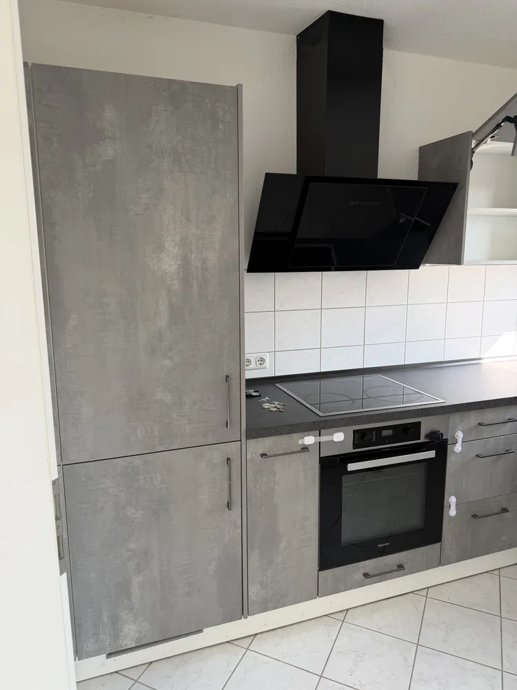 3 Zimmer Wohnung mit 85 m² in Wiesbaden – Bild 2