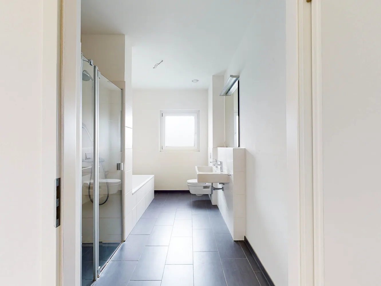 2 Zimmer Wohnung mit 108 m² in Frankfurt am Main – Bild 5