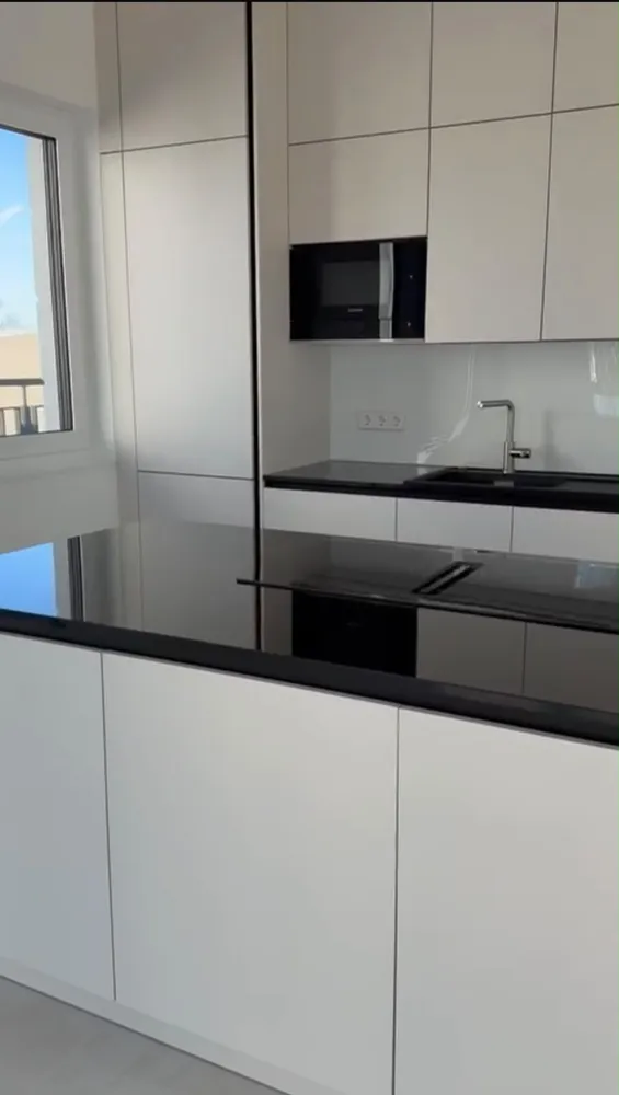 4 Zimmer Wohnung mit 120 m² in Berlin – Bild 2