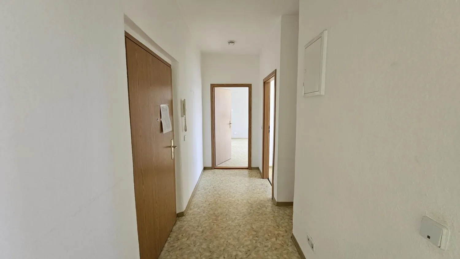 2 Zimmer Wohnung mit 55 m² in Magdeburg – Bild 11