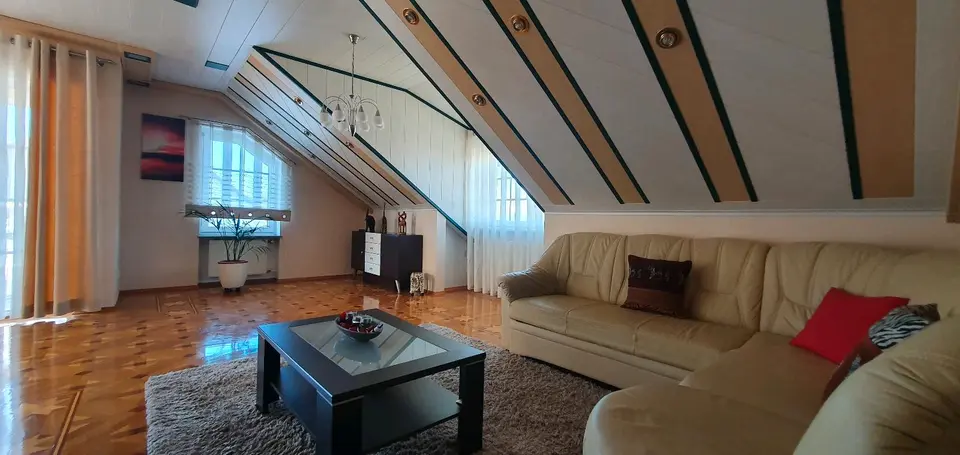 3 Zimmer Wohnung mit 111 m² in Weingarten – Bild 8