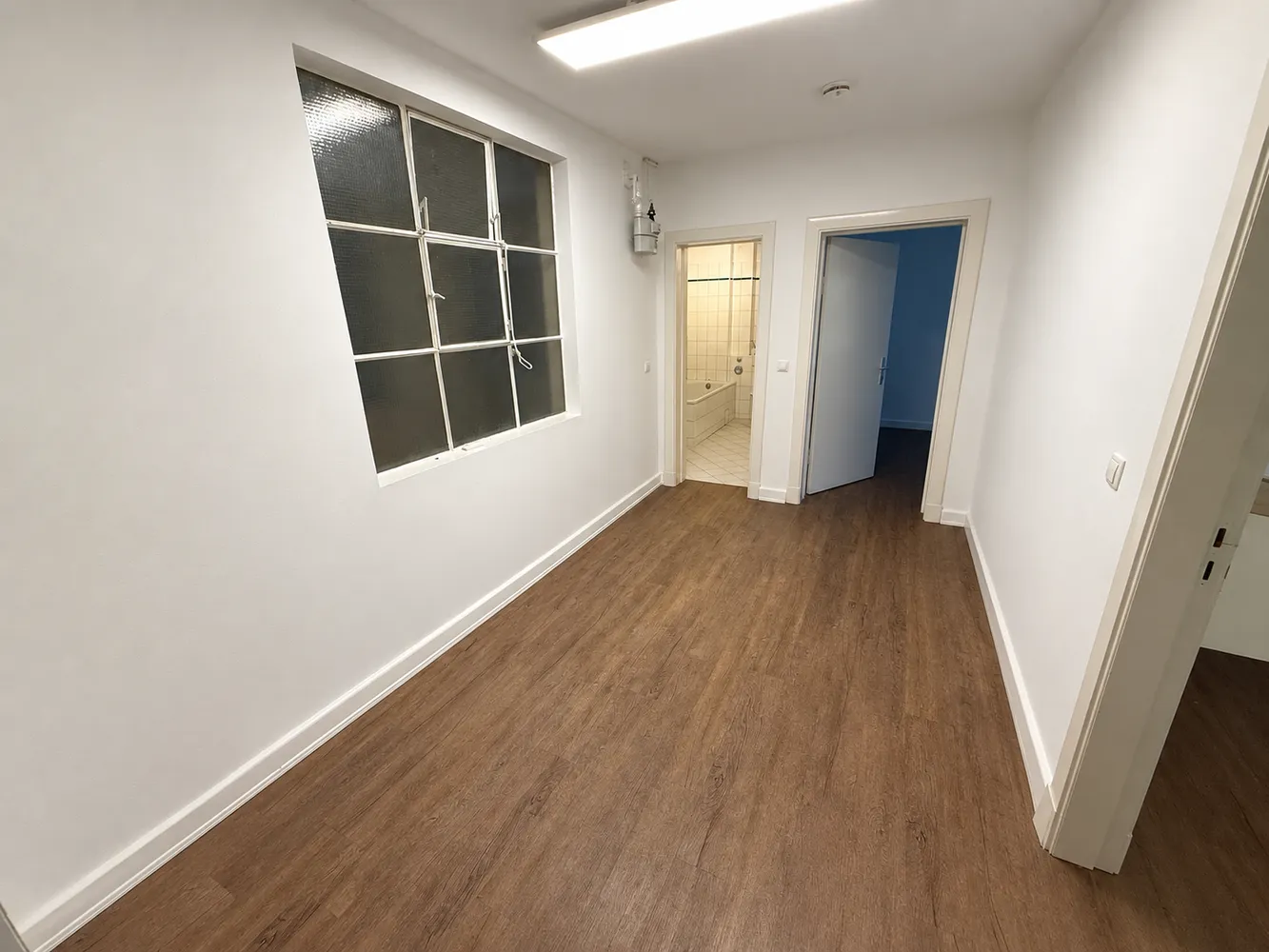 2 Zimmer Wohnung mit 65 m² in Hamburg – Bild 4