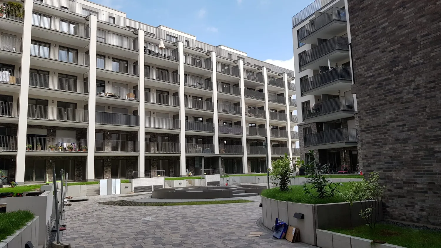 3 Zimmer Wohnung mit 80 m² in Frankfurt am Main – Bild 2