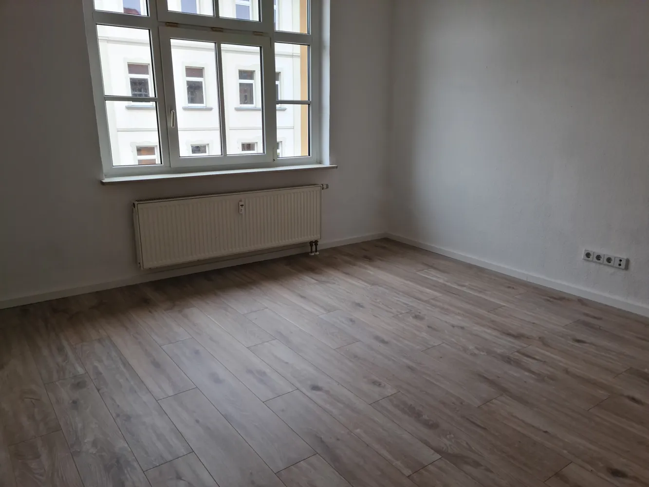 4 Zimmer Wohnung mit 79 m² in Weißenfels – Bild 3