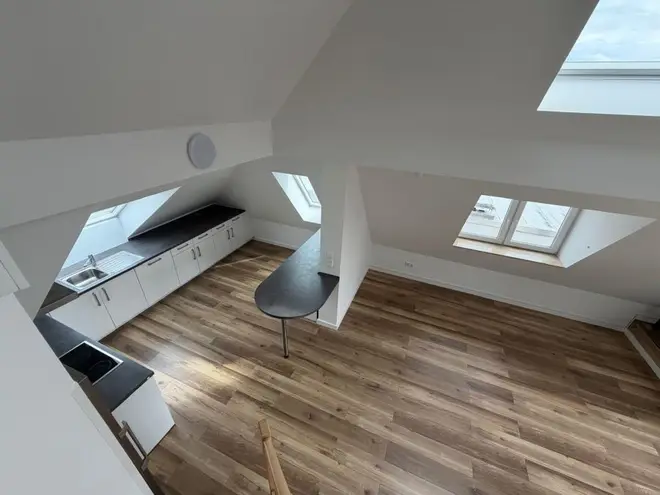 5 Zimmer Wohnung mit 140 m² in Hannover – Bild 5