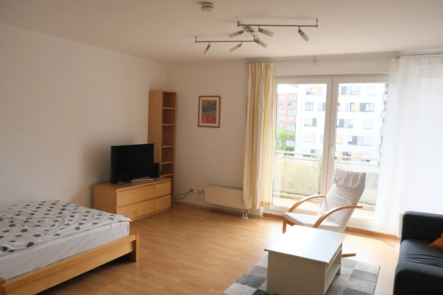 1 Zimmer Wohnung mit 42 m² in Frankfurt am Main – Bild 2