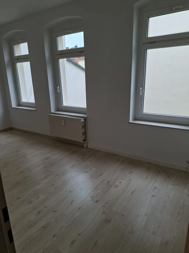 6 Zimmer Wohnung mit 182 m² in Halle (Saale) – Bild 7