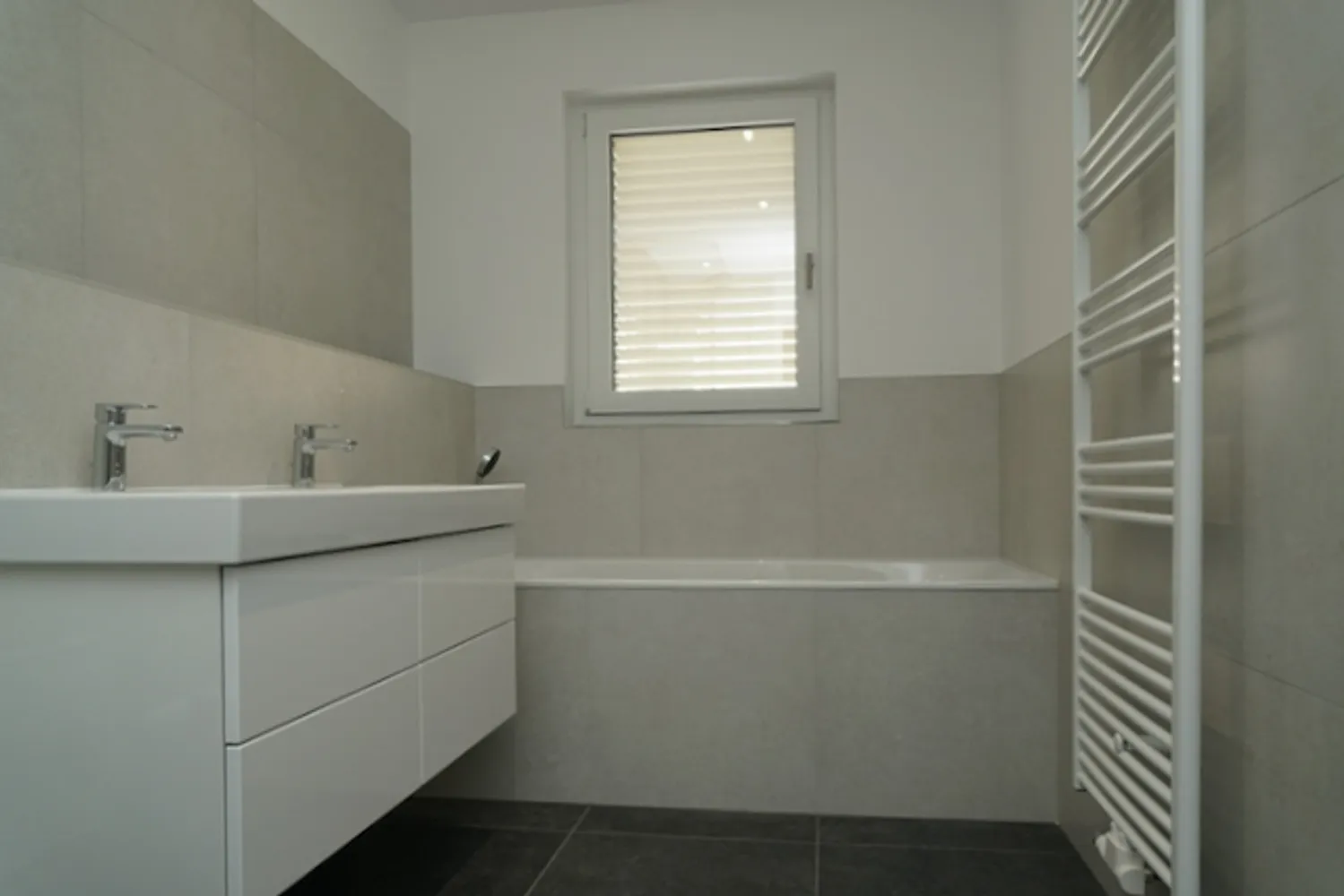 4 Zimmer Wohnung mit 110 m² in Dresden – Bild 8