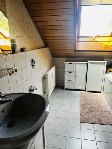 4 Zimmer Wohnung mit 76 m² in Stuttgart – Bild 11