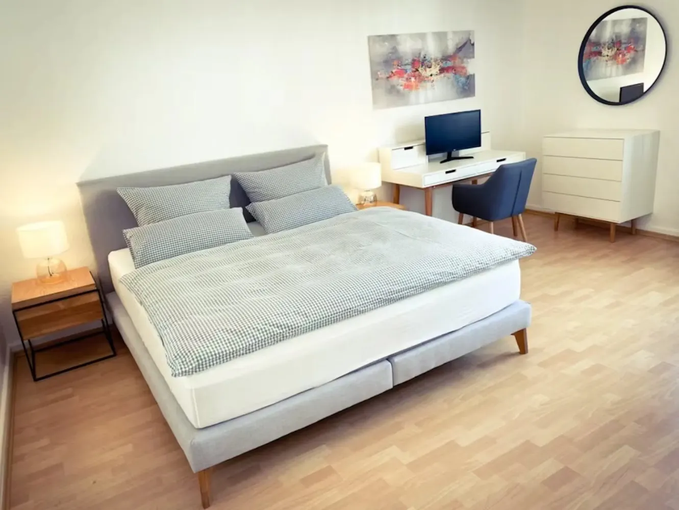 WG-Zimmer mit 30 m² in Frankfurt am Main – Bild 1