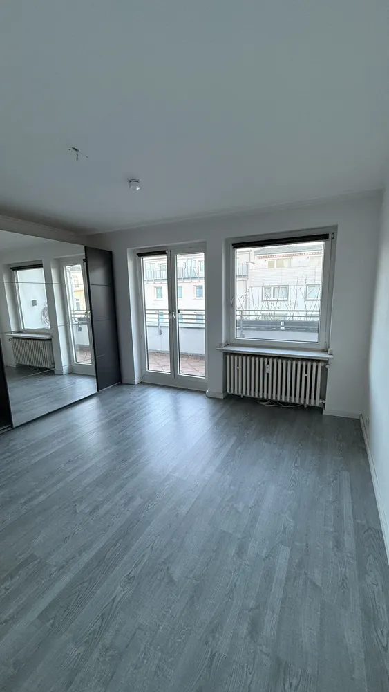 3 Zimmer Wohnung mit 113 m² in Düsseldorf – Bild 2