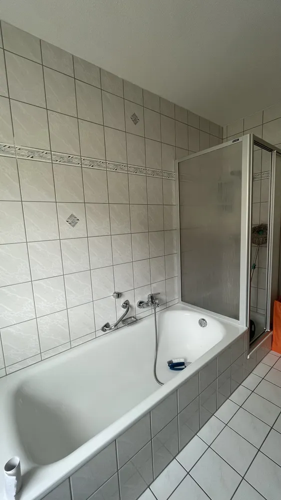3 Zimmer Wohnung mit 76 m² in Schmalkalden – Bild 2