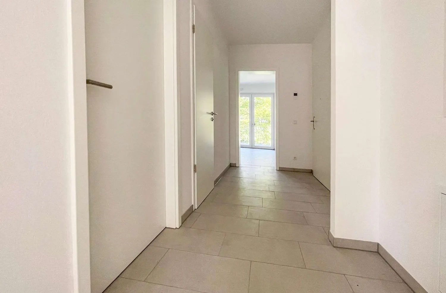 2 Zimmer Wohnung mit 70 m² in Düsseldorf – Bild 11