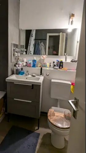 2 Zimmer Wohnung mit 55 m² in Köln – Bild 2