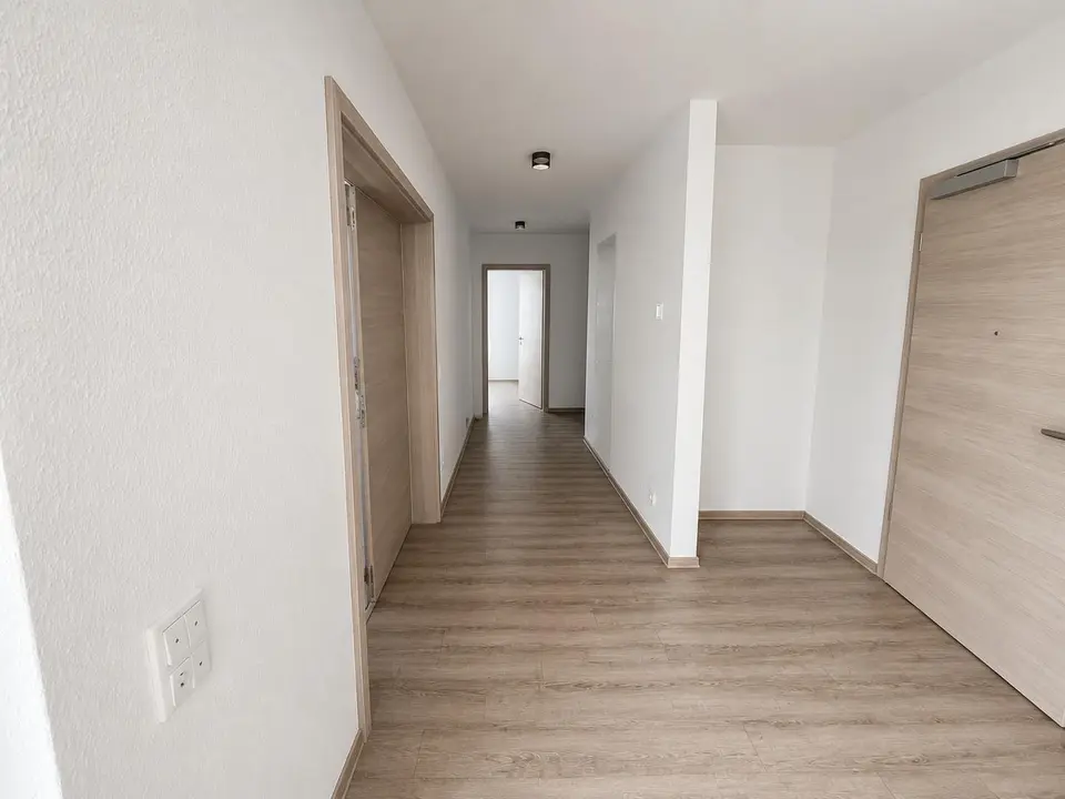 4 Zimmer Wohnung mit 146 m² in Erfurt – Bild 3