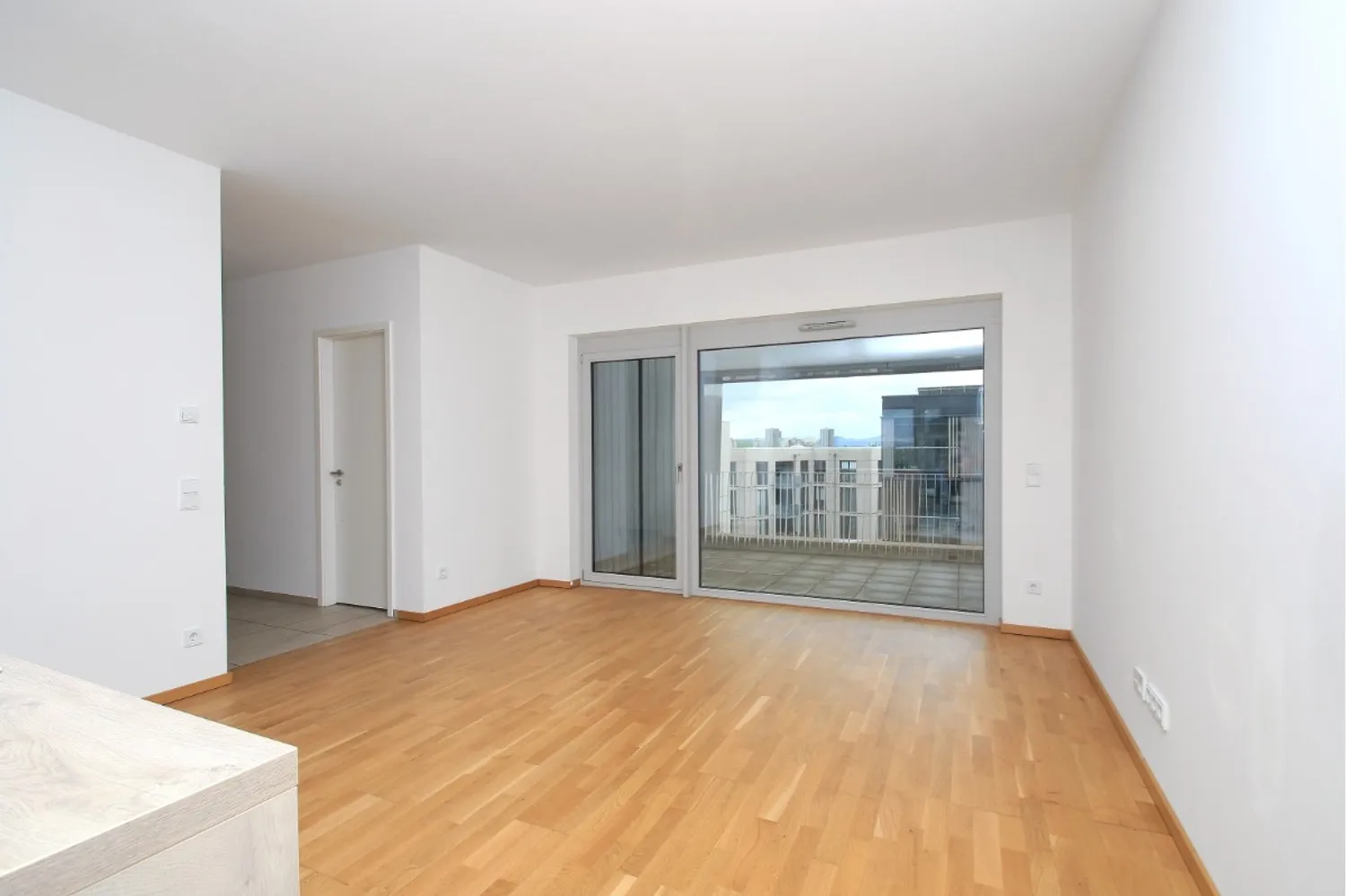 4 Zimmer Wohnung mit 113 m² in Mannheim – Bild 2