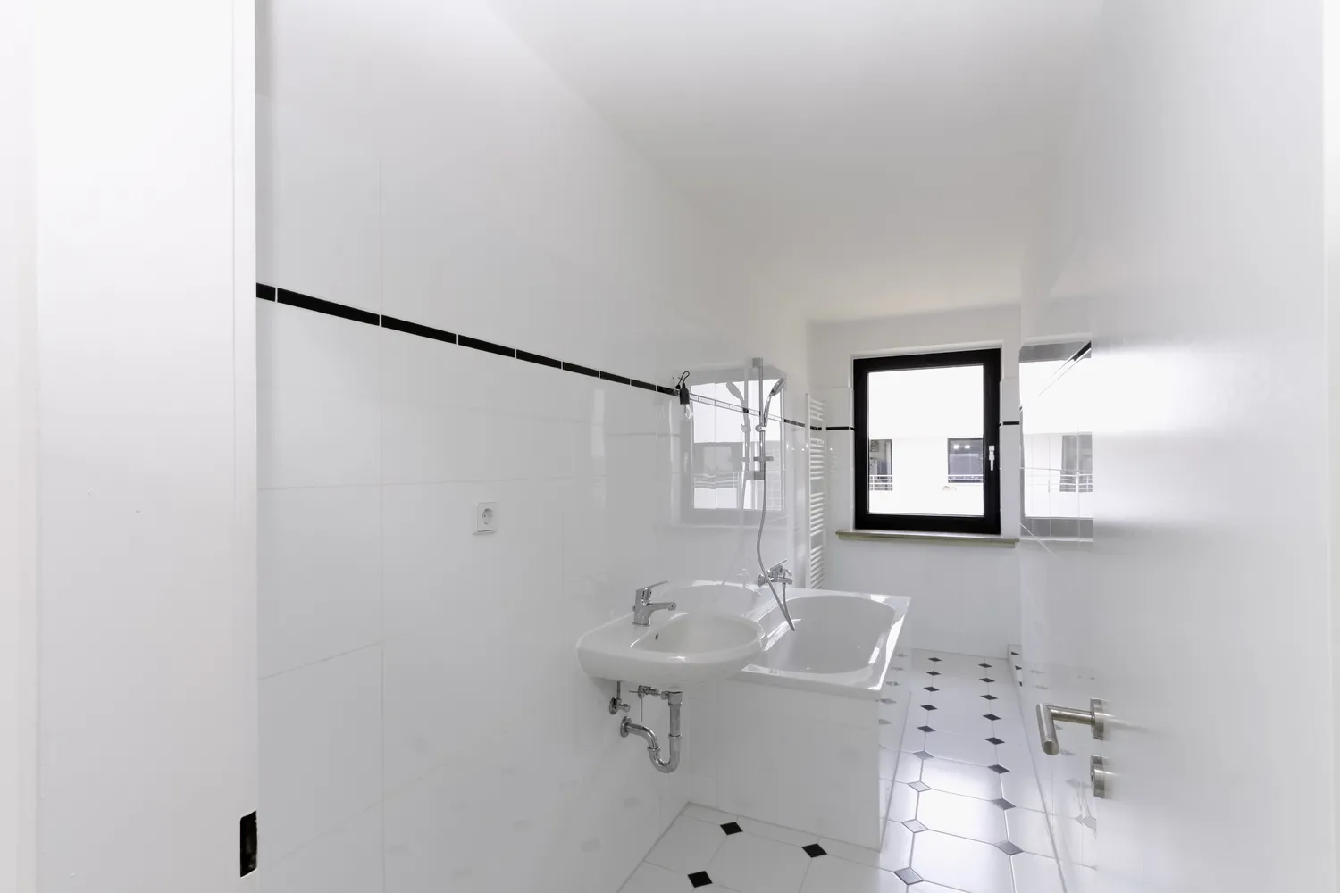 3 Zimmer Wohnung mit 77 m² in Duisburg – Bild 2