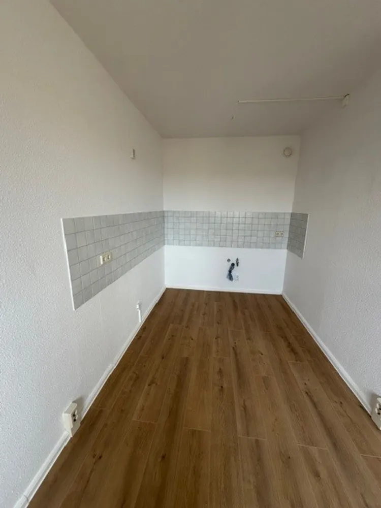 3 Zimmer Wohnung mit 56 m² in Halle (Saale) – Bild 8