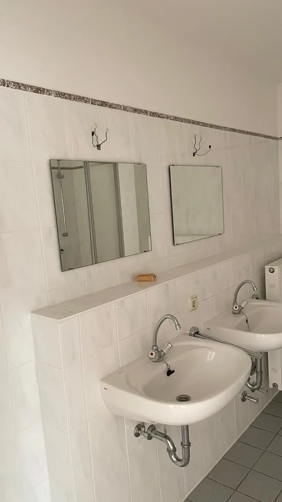 4 Zimmer Wohnung mit 98 m² in Hof – Bild 1