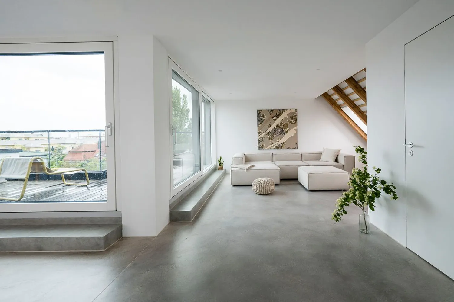 3 Zimmer Wohnung mit 140 m² in München – Bild 2