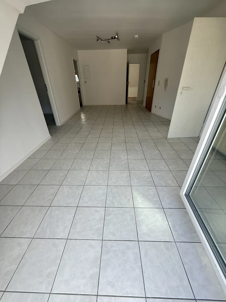 4 Zimmer Wohnung mit 81 m² in Frankfurt am Main – Bild 3