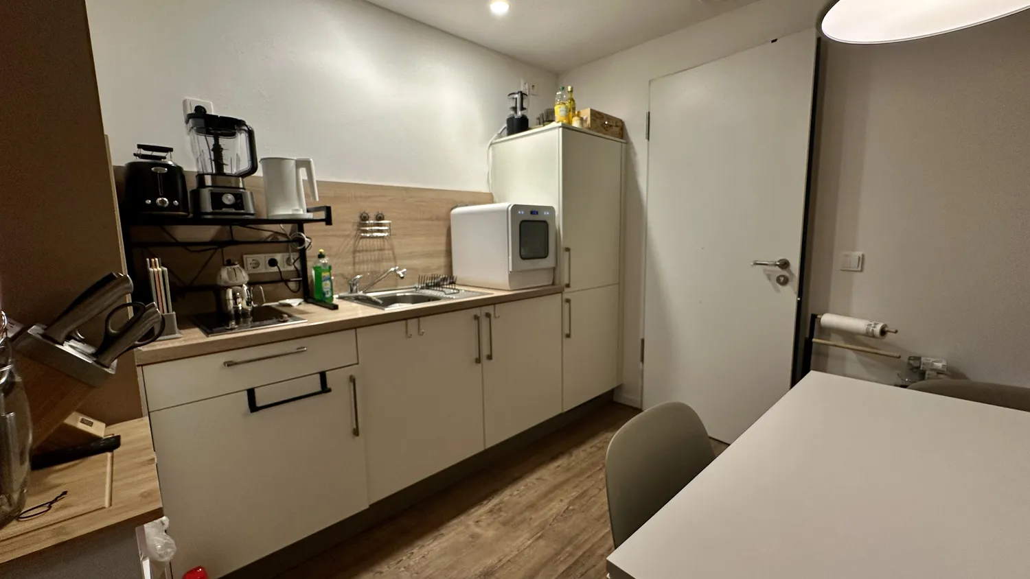 2 room apartment with 60 m² in Frankfurt am Main – Photo 11