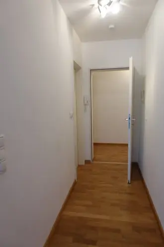 1 Zimmer Wohnung mit 32 m² in Wiesbaden – Bild 4
