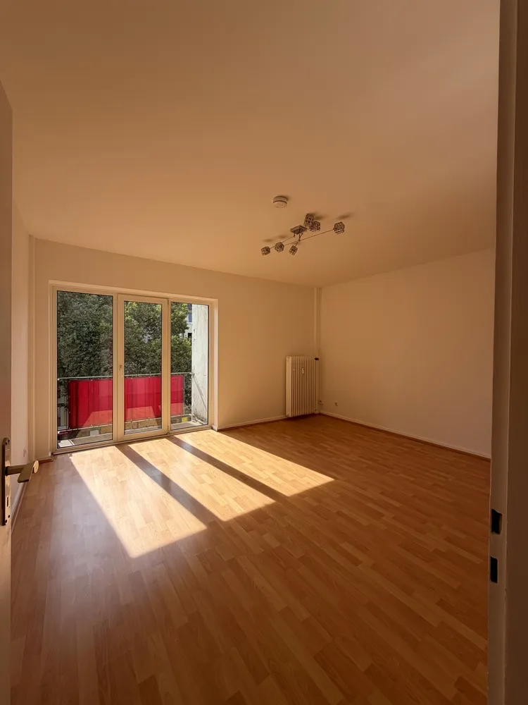 2 Zimmer Wohnung mit 73 m² in Köln – Bild 7