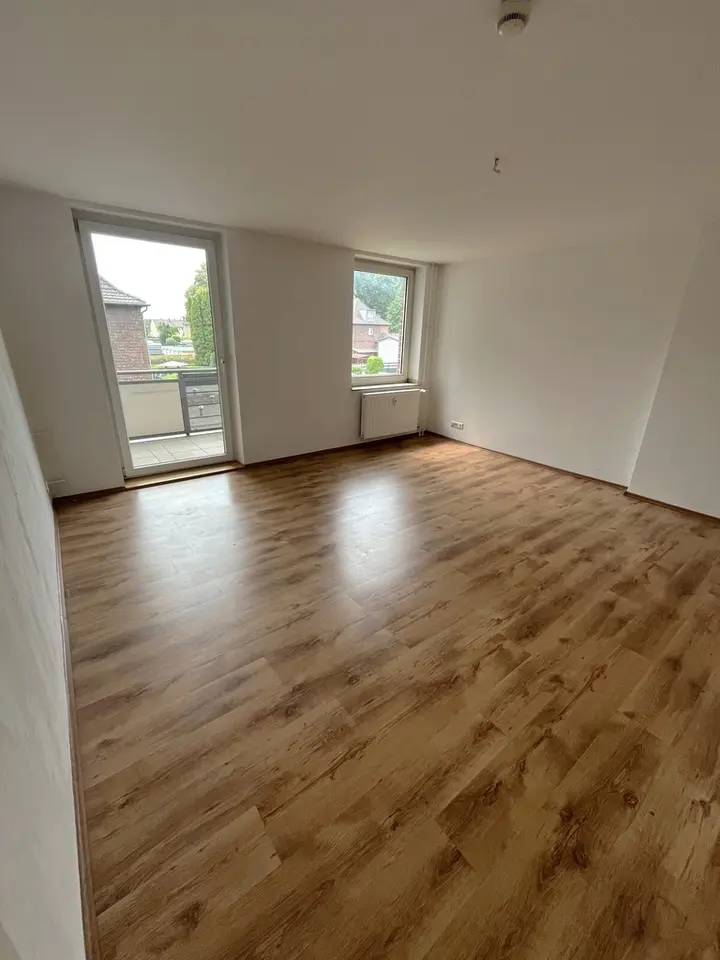 4 Zimmer Wohnung mit 68 m² in Duisburg – Bild 1
