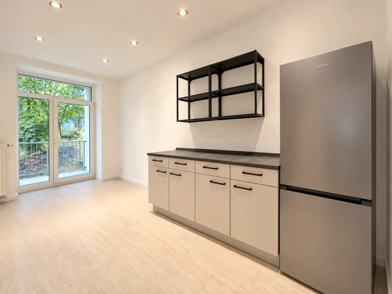2 room apartment with 48 m² in Chemnitz – Photo 2