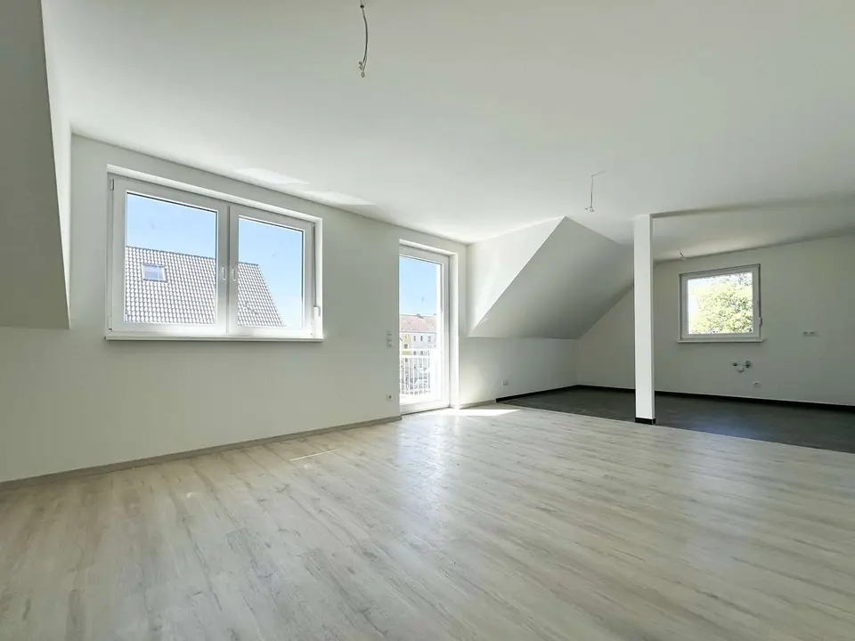 5 Zimmer Wohnung mit 112 m² in Bitterfeld-Wolfen – Bild 6