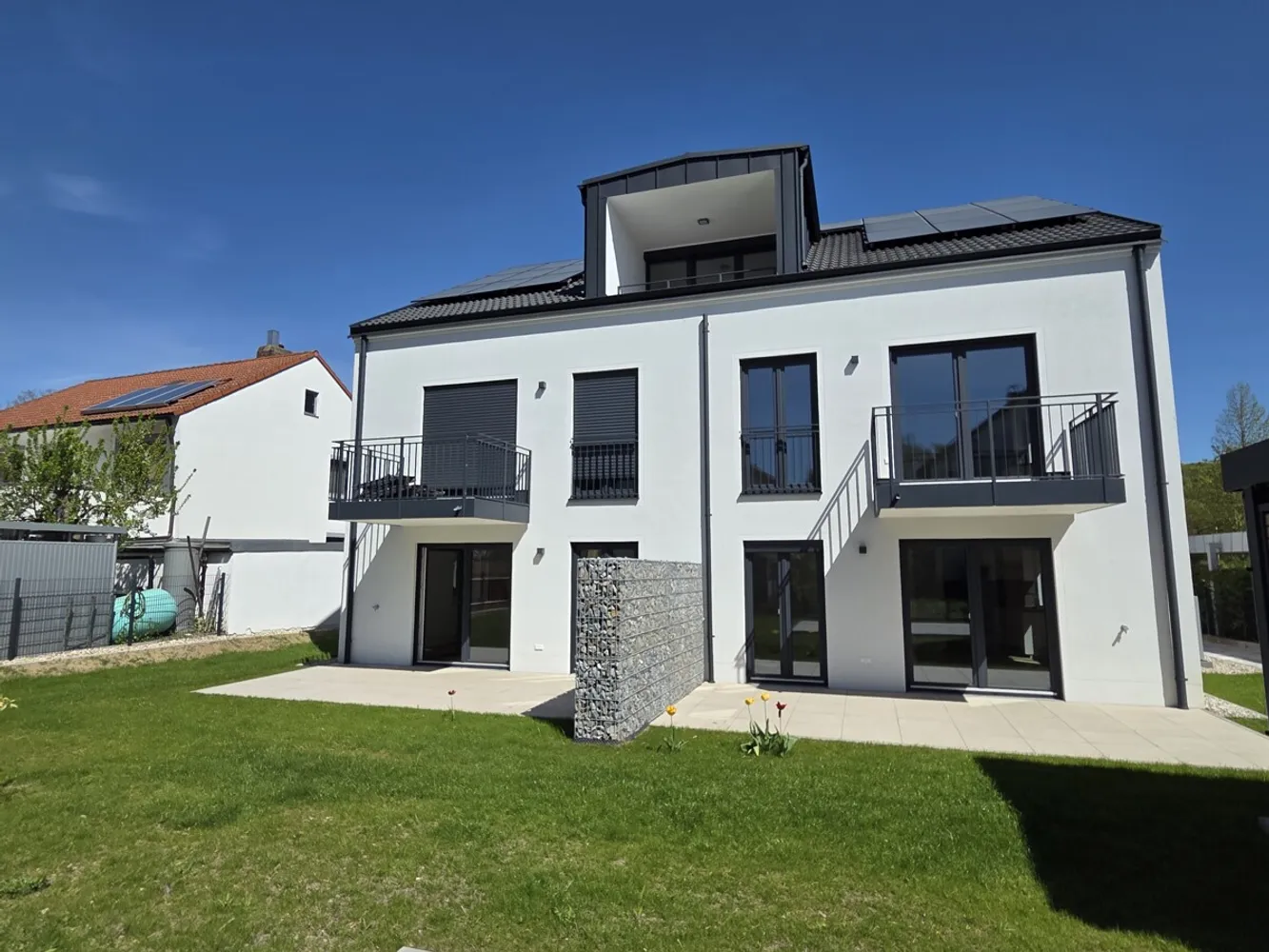 3 Zimmer Wohnung mit 85 m² in Regensburg – Bild 2