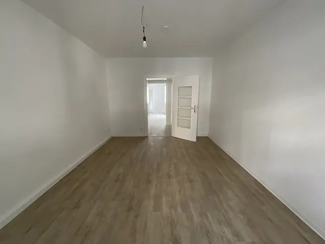 3 Zimmer Wohnung mit 88 m² in Düsseldorf – Bild 3