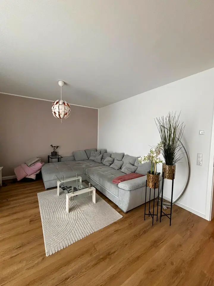 2 Zimmer Wohnung mit 77 m² in Wismar – Bild 2