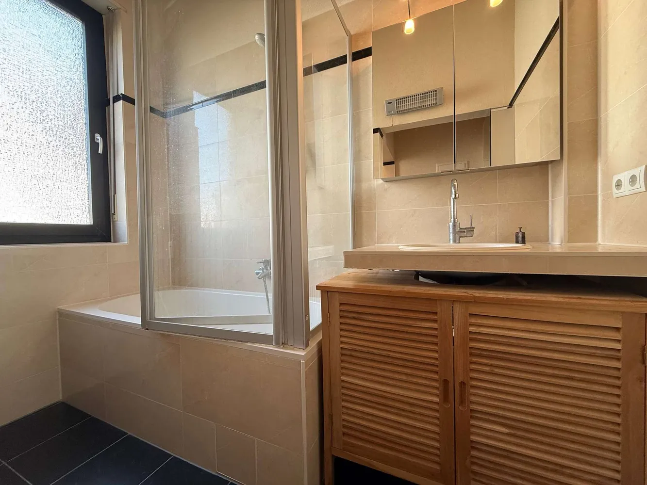 3 room apartment with 96 m² in Mannheim – Photo 2