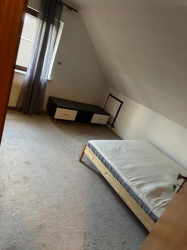 4 Zimmer Wohnung mit 70 m² in Hamburg – Bild 1