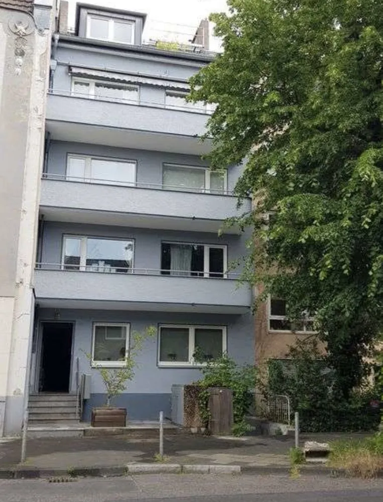 3 Zimmer Wohnung mit 96 m² in Düsseldorf – Bild 1