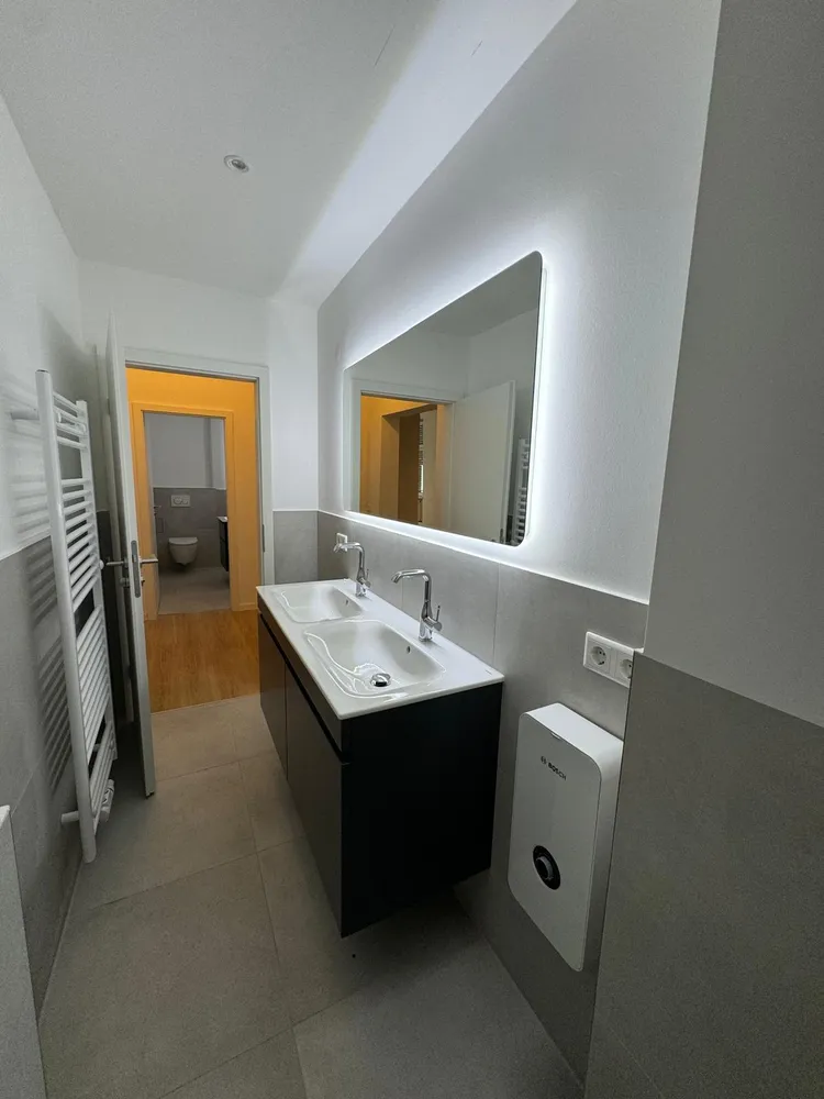 2 Zimmer Wohnung mit 85 m² in Frankfurt am Main – Bild 1