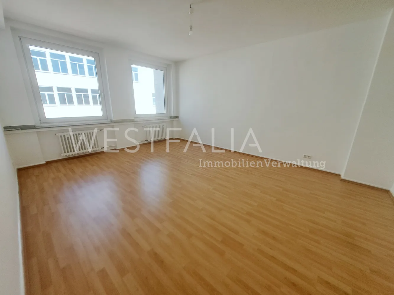 2 Zimmer Wohnung mit 72 m² in Duisburg – Bild 1