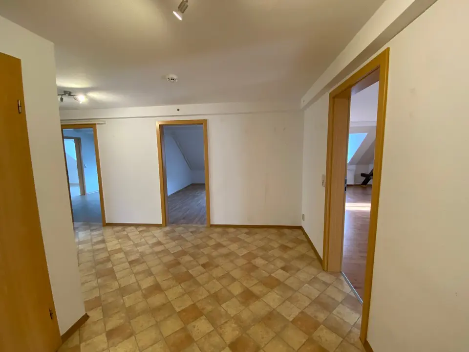 4 Zimmer Wohnung mit 106 m² in Annaberg-Buchholz – Bild 4