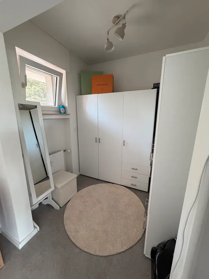 Studio with 45 m² in Cologne – Photo 6
