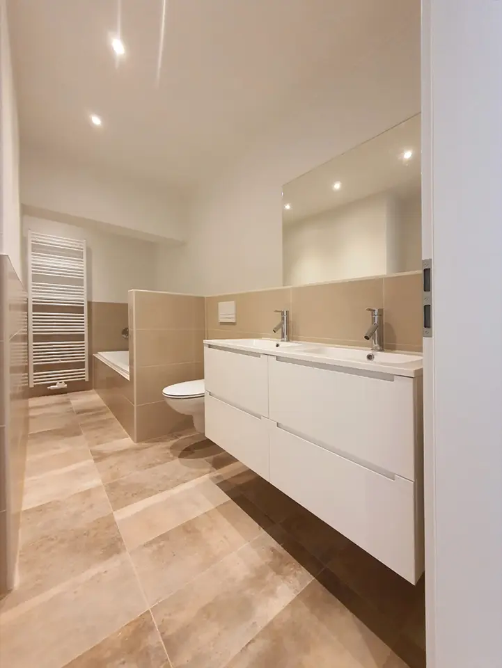 4 Zimmer Wohnung mit 97 m² in Zwickau – Bild 2