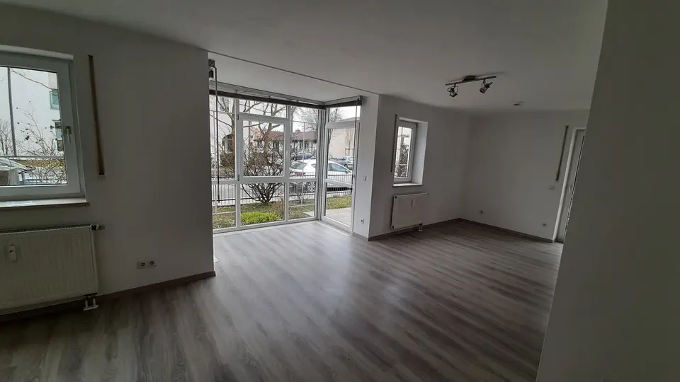 2 Zimmer Wohnung mit 66 m² in Regensburg – Bild 3