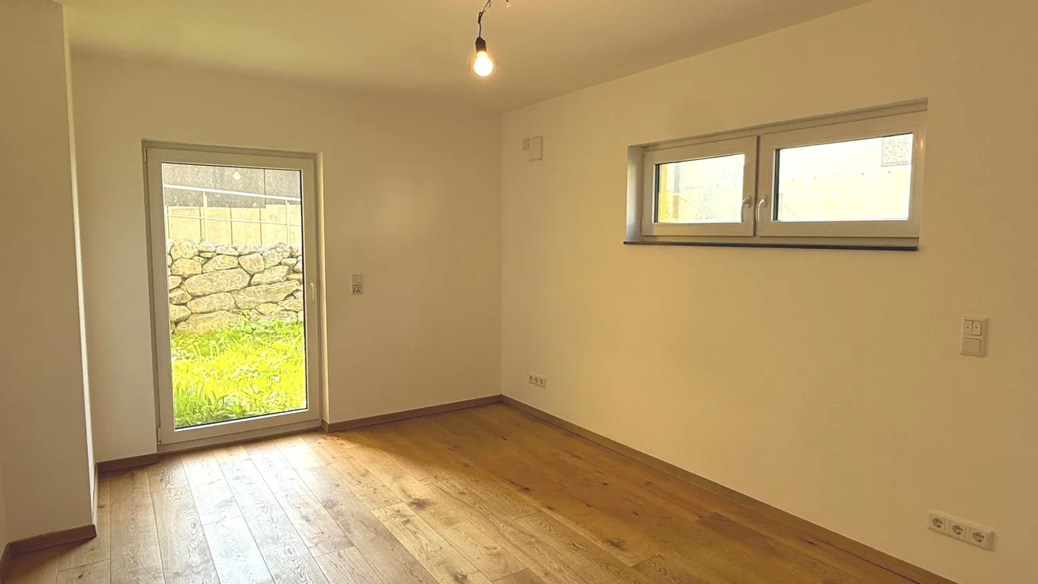 2 Zimmer Wohnung mit 77 m² in Wuppertal – Bild 3