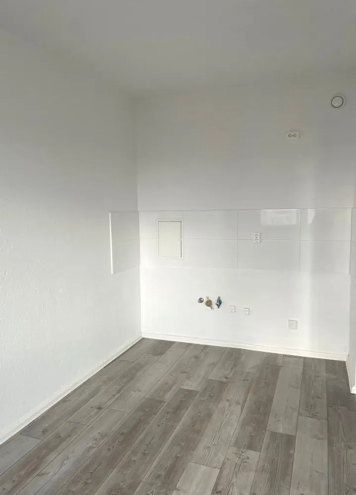 2 Zimmer Wohnung mit 47 m² in Halle (Saale) – Bild 6