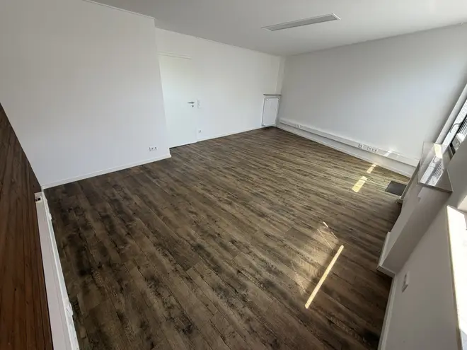 3 Zimmer Wohnung mit 90 m² in Düsseldorf – Bild 3
