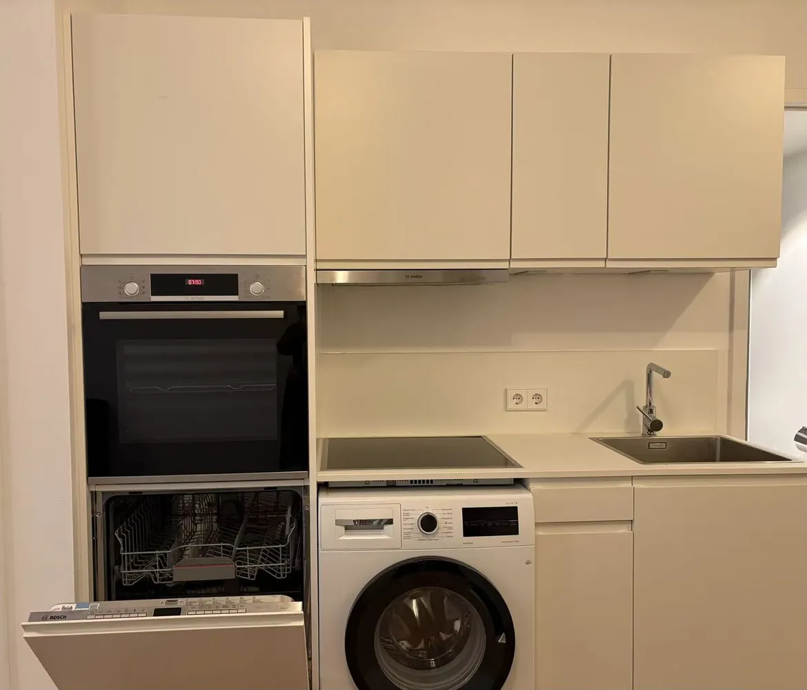 2 room apartment with 42 m² in Berlin – Photo 4