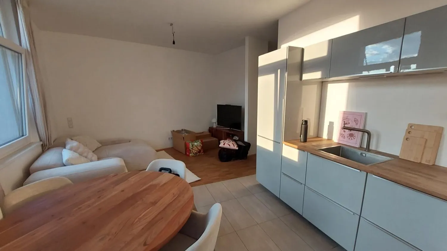 2 Zimmer Wohnung mit 58 m² in Düsseldorf – Bild 2