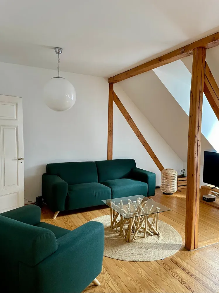 6 Zimmer Wohnung mit 200 m² in Saarbrücken – Bild 2