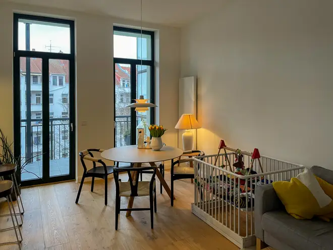 4 Zimmer Wohnung mit 146 m² in Hannover – Bild 2